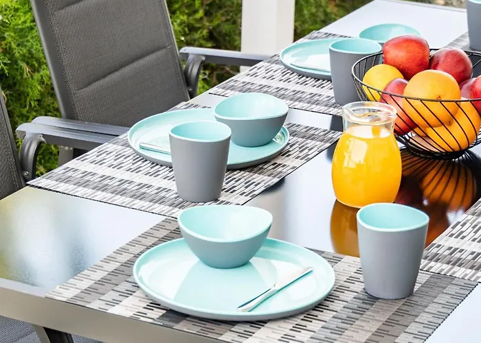 Luxurious One Maisonette By Ezoria *